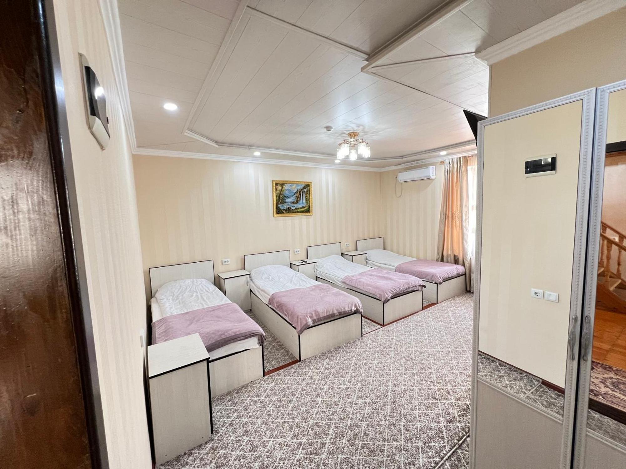 Hotel Zarafshon Panjakent Esterno foto